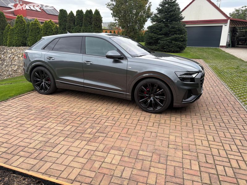 Audi Q8, 55 tfsi